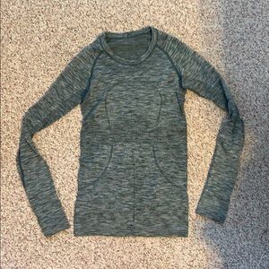 Lululemon Swiftly Tech Long Sleeve
